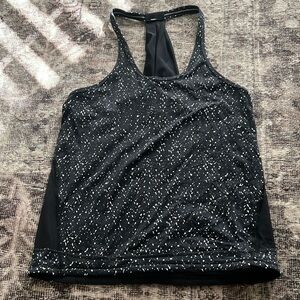 Lululemon top